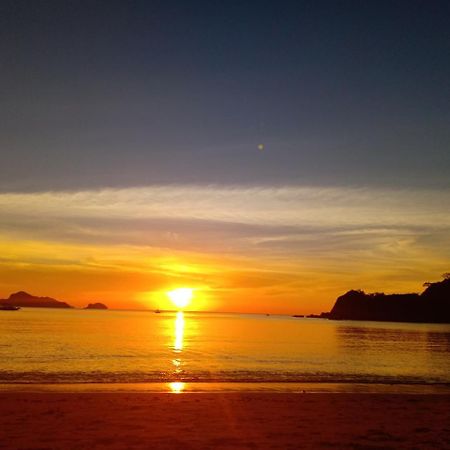Valine Grace Cottages El Nido Exterior foto